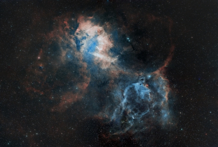 SH2-132 – Nébuleuse du petit lion